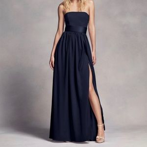 ✖️SOLD✖️ | VERA WANG BRIDESMAID DRESS WITH BELT